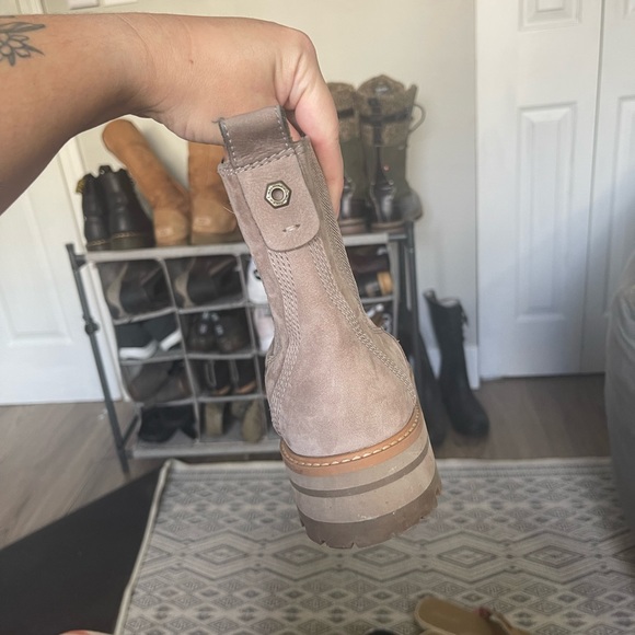 Almost New Timberland Chelsea Boots Womens Size 10 - Picture 9 of 9